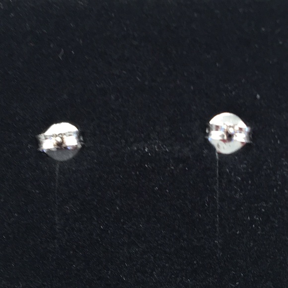 New in Box! Lido Lovely Soft Pearl & CZ Earrings! - Picture 4 of 6